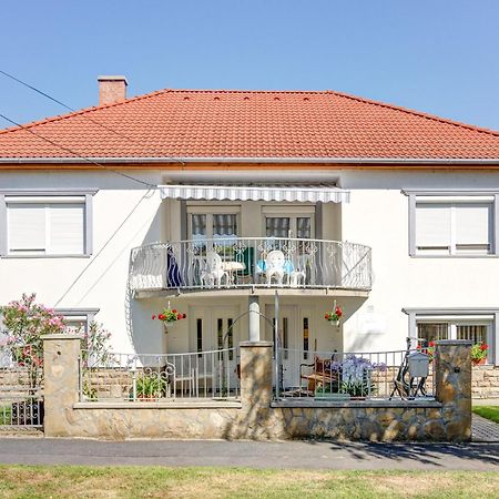 Ilona Apartman Hévíz Buitenkant foto